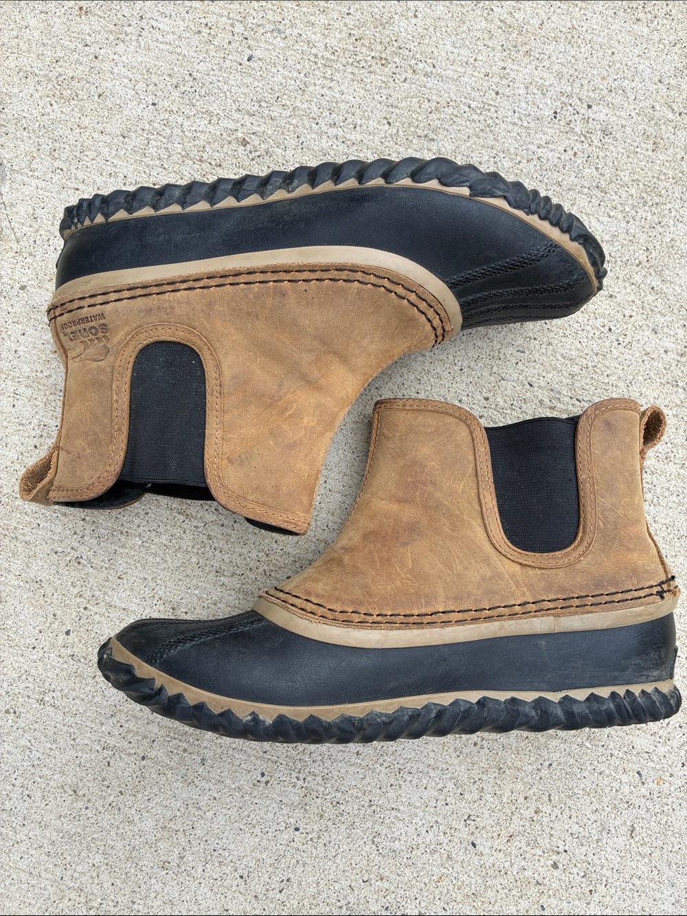 Sorel Women’s Brown and Black Chelsea Waterproof Boots